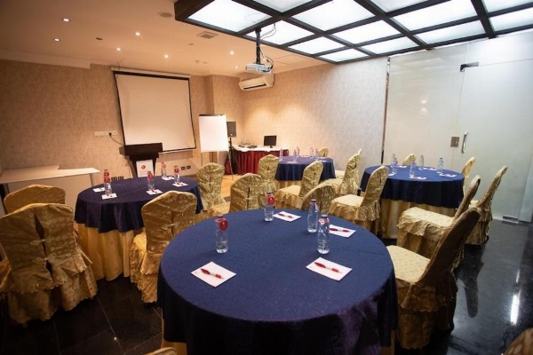 La Fontaine Jeddah Hotel image 43