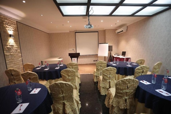 La Fontaine Jeddah Hotel image 48